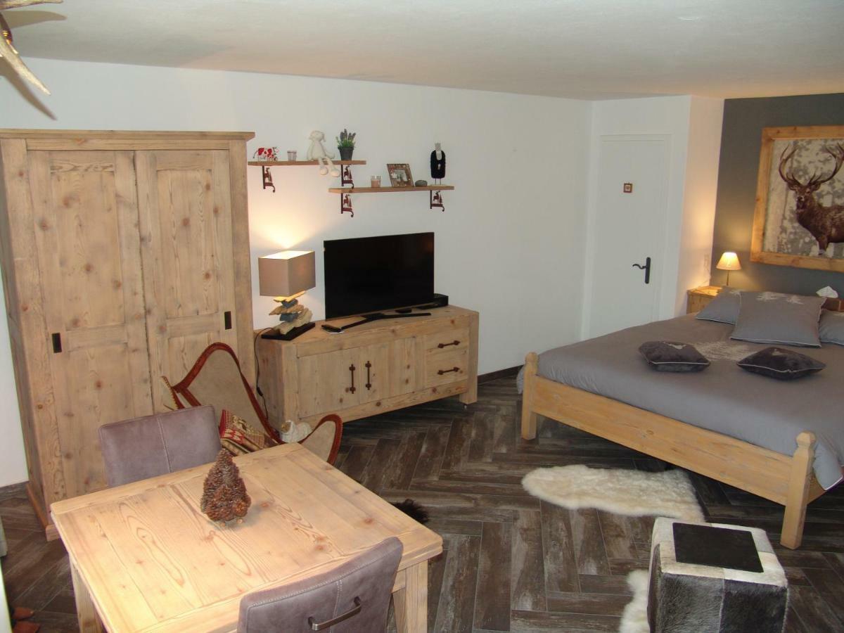 Apartments Haus Quelle Leukerbad Eksteriør billede